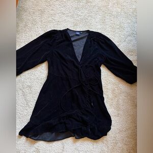 GAP Black Velvet V-Neck Ruffle Wrap Mini Dress